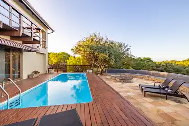 Hilltop Forest Lodge & Chalets - Hluhluwe