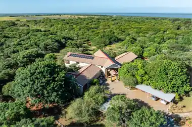 Hilltop Forest Lodge & Chalets - Hluhluwe