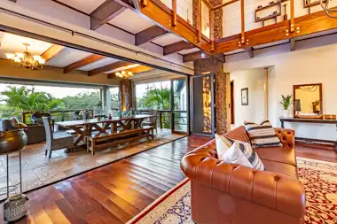 Hilltop Forest Lodge & Chalets - Hluhluwe