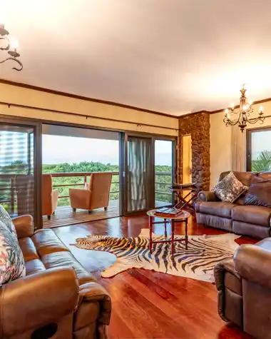 Hilltop Forest Lodge & Chalets - Hluhluwe